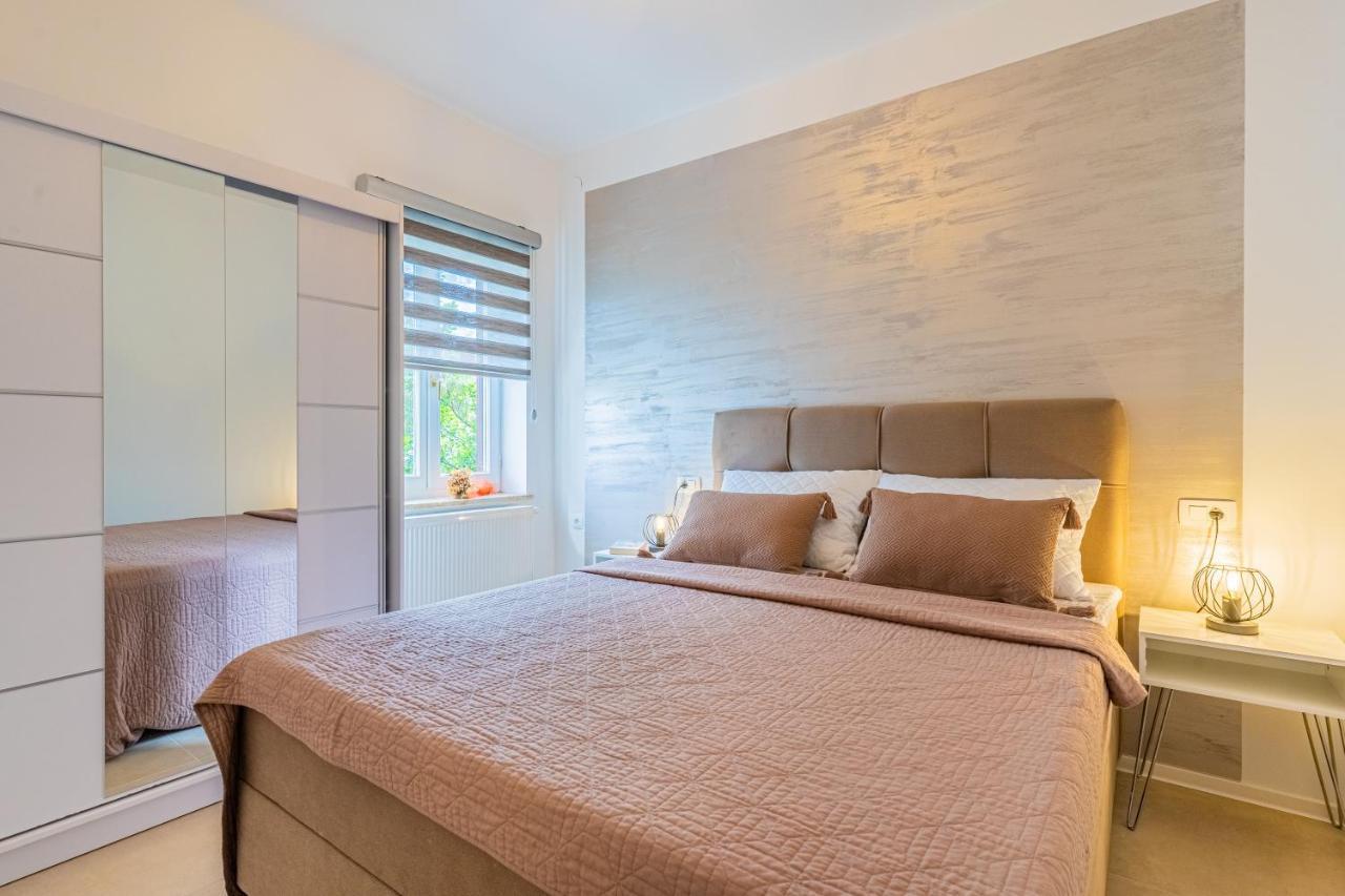 Apartments Ivanka كريس المظهر الخارجي الصورة