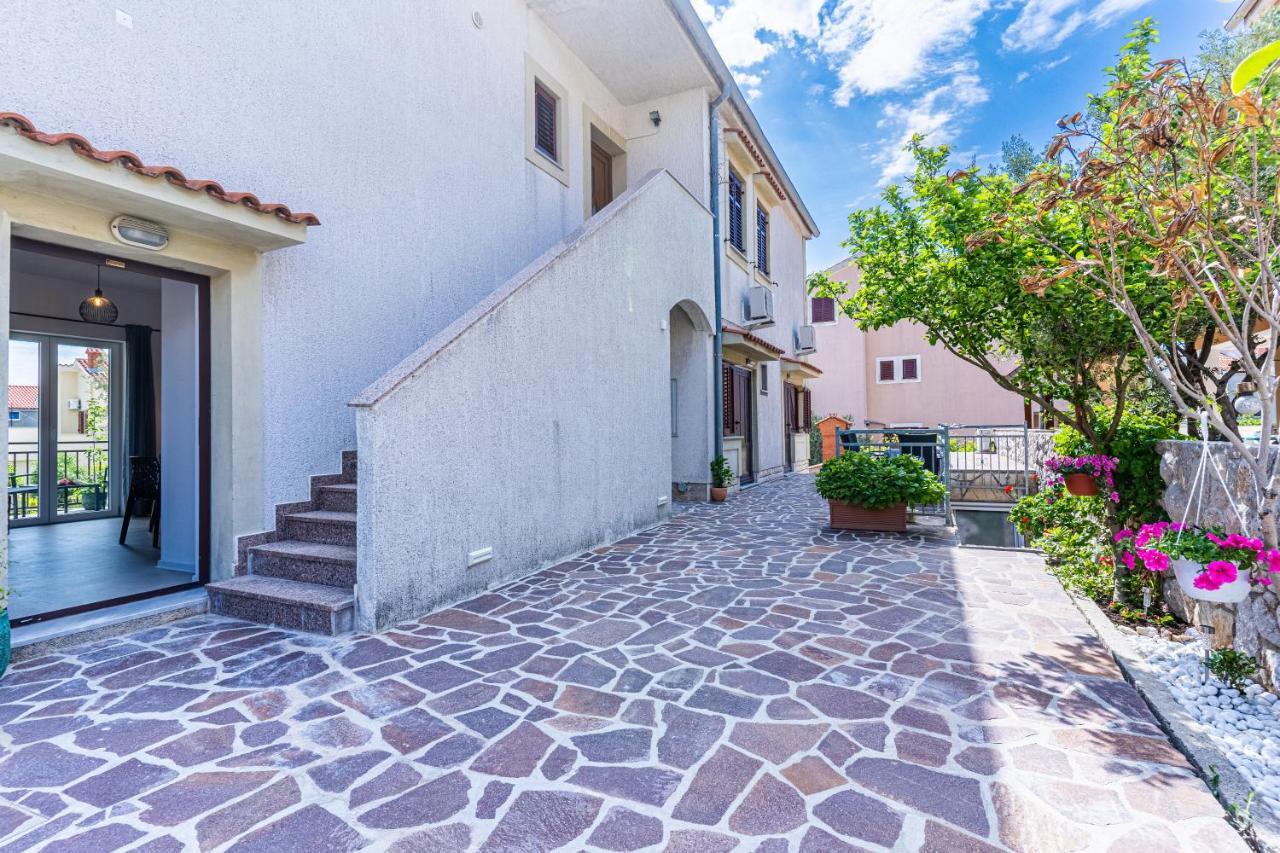 Apartments Ivanka كريس المظهر الخارجي الصورة