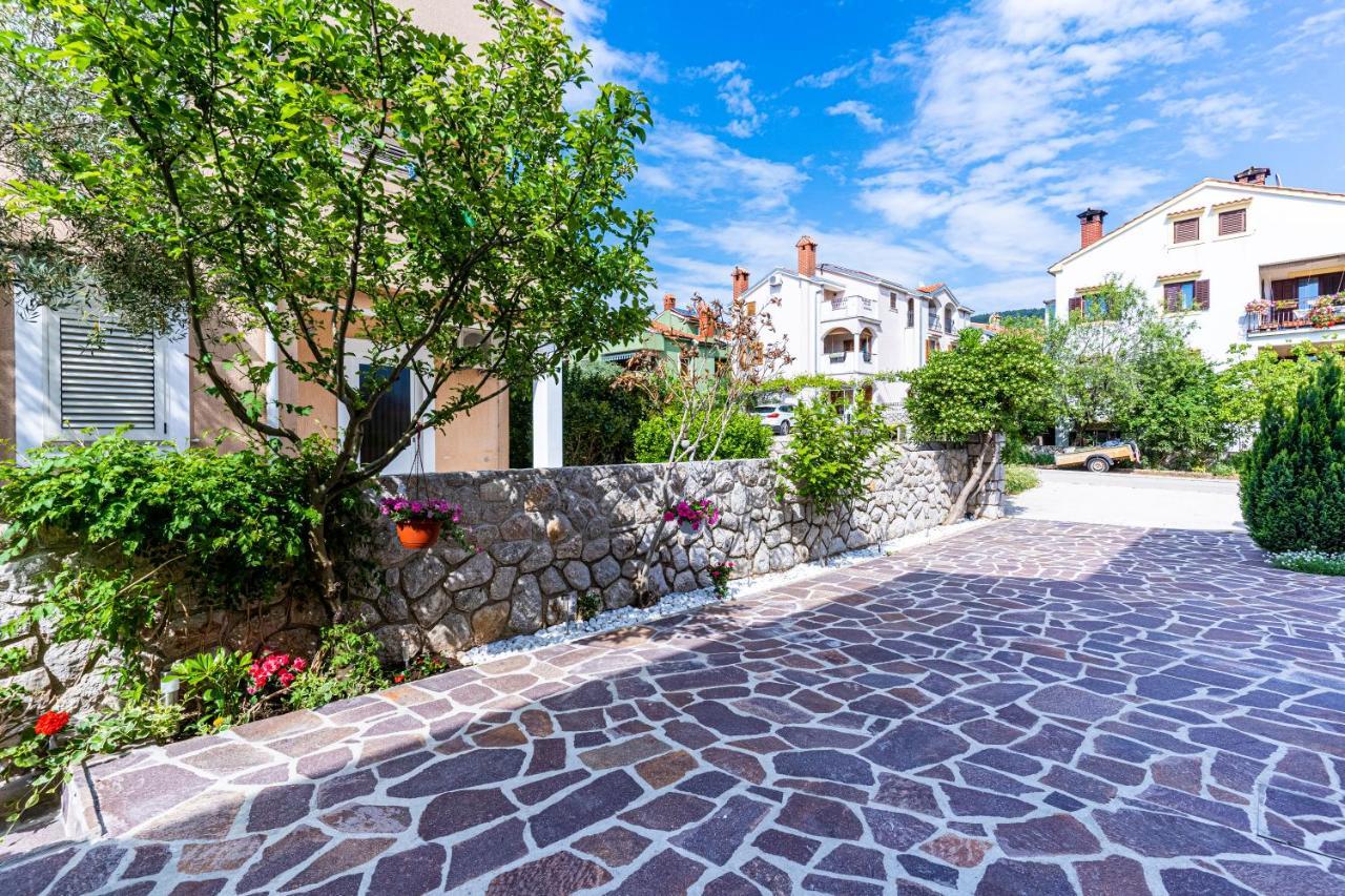 Apartments Ivanka كريس المظهر الخارجي الصورة