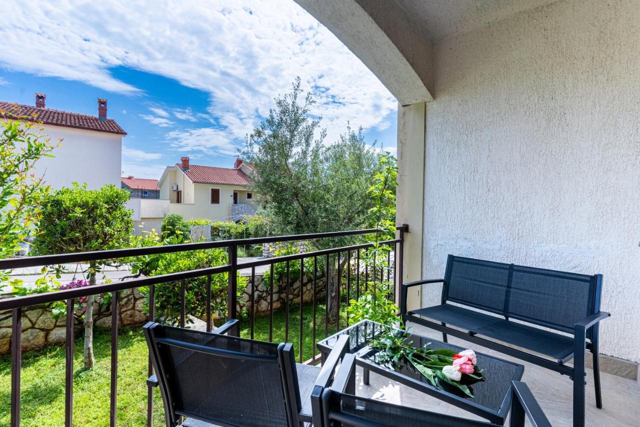 Apartments Ivanka كريس المظهر الخارجي الصورة